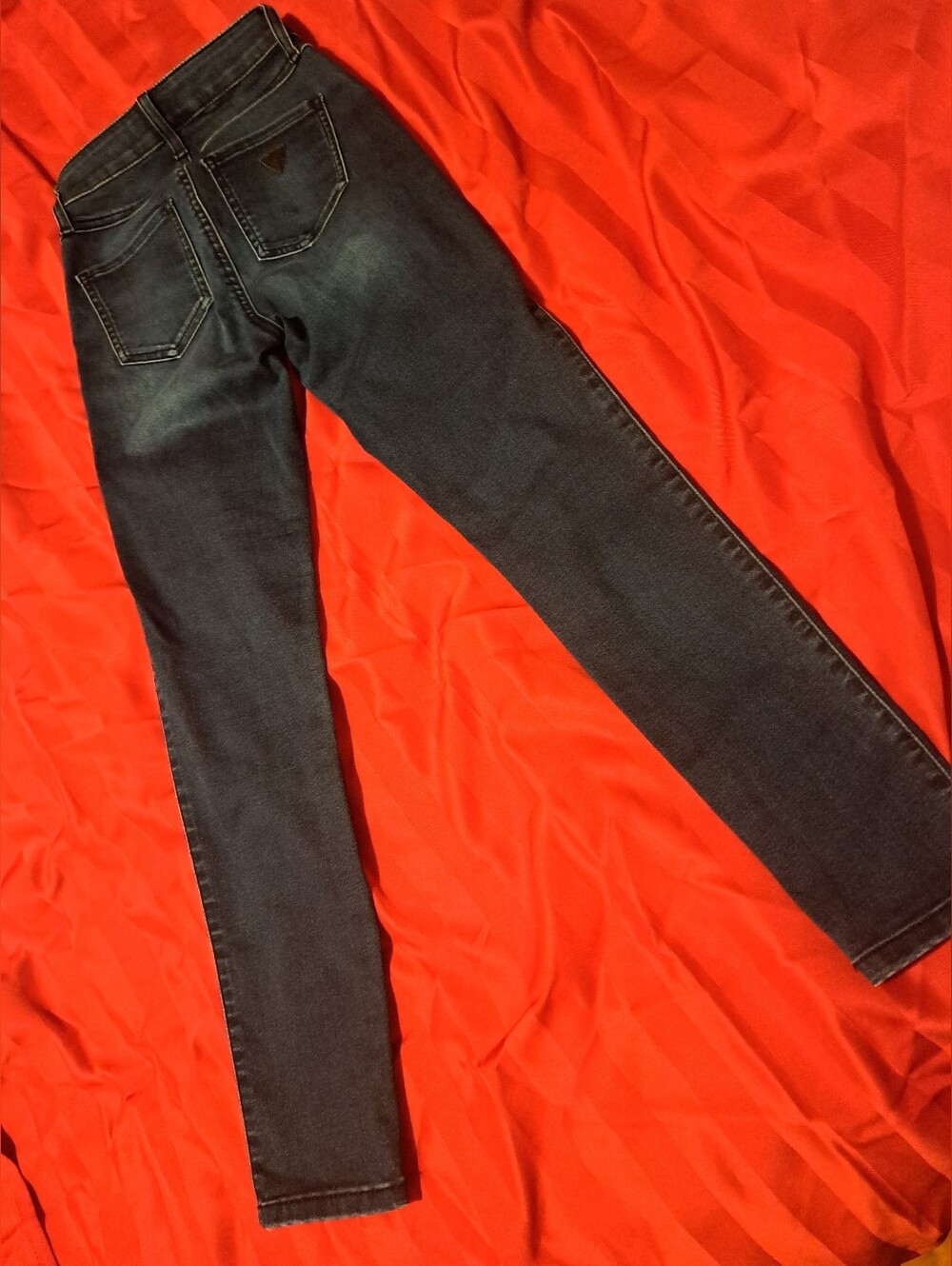 Guess Women's Skinny Jeans in Dark Blue Wash